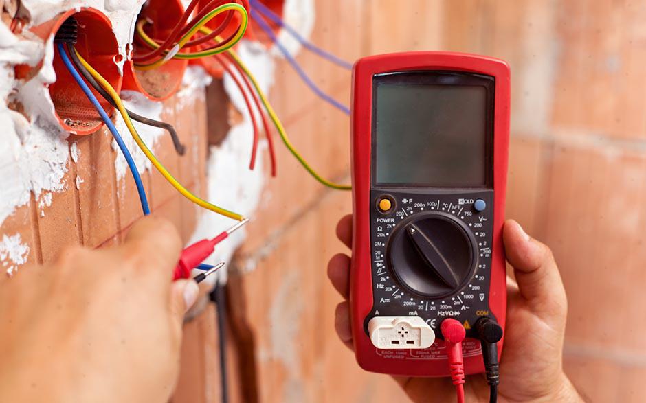 cherche électricien pas cher Paris 16